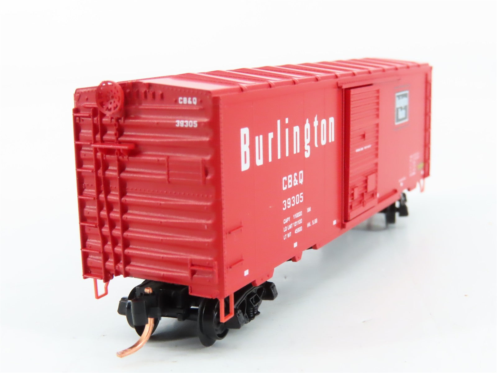 N Scale Micro-Trains MTL 73050 CB&Q Burlington Route 40' Box Car 39305