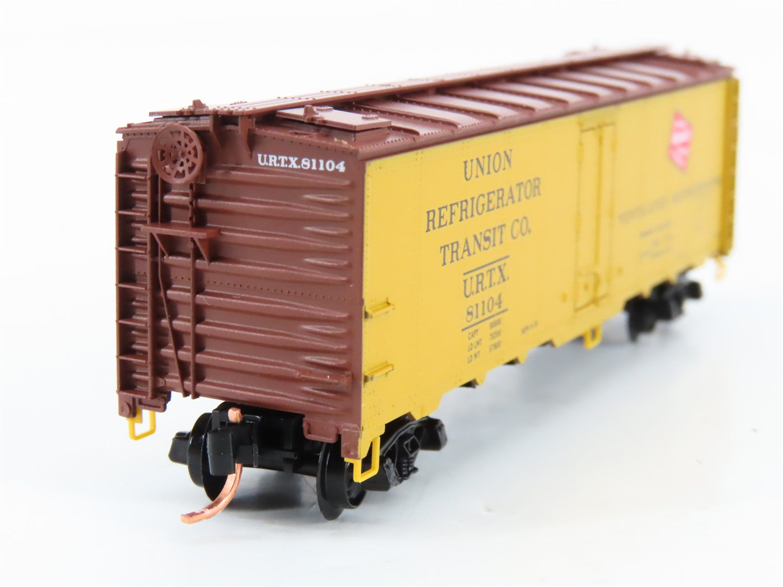 N Scale Micro-Trains MTL 59100 URTX Milwaukee Road 40' Reefer 81104