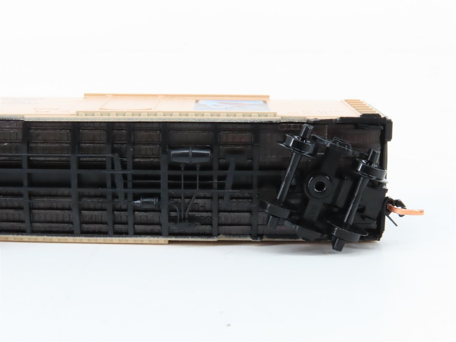N Scale Micro-Trains MTL 21480 SBX Smokey Bear 40' Plug Door Box Car 1944