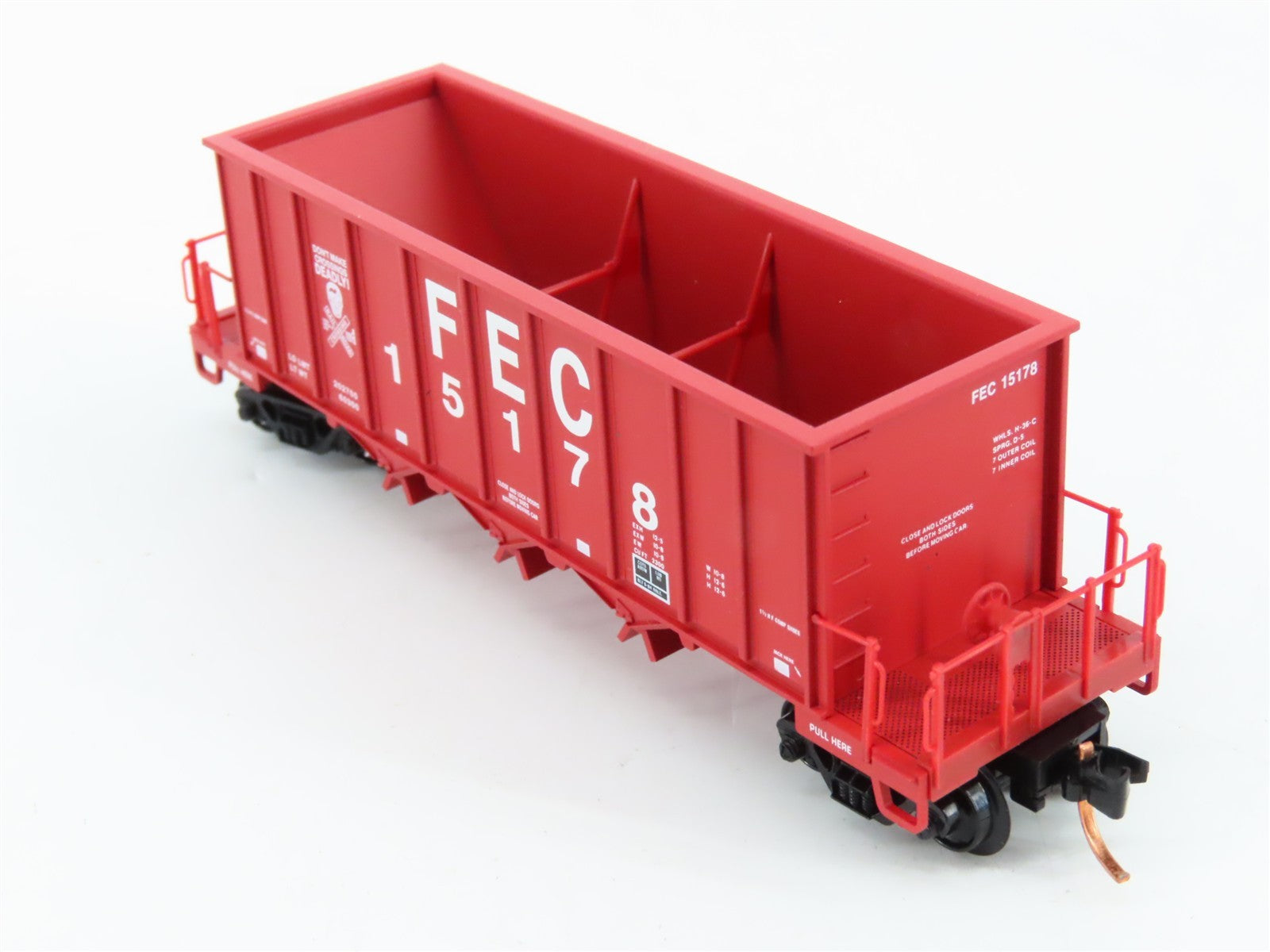 N Micro-Trains MTL 12500020 FEC Florida East Coast 3-Bay Ortner Hopper 15178