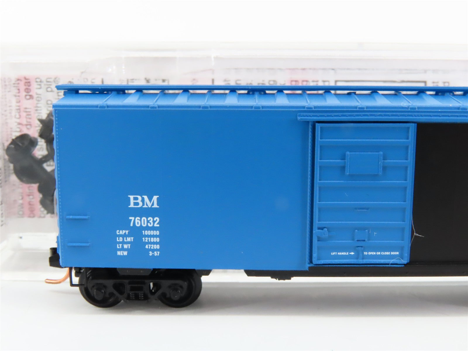 N Scale Micro-Trains MTL 02000696 BM Boston & Maine 40' Box Car 76032