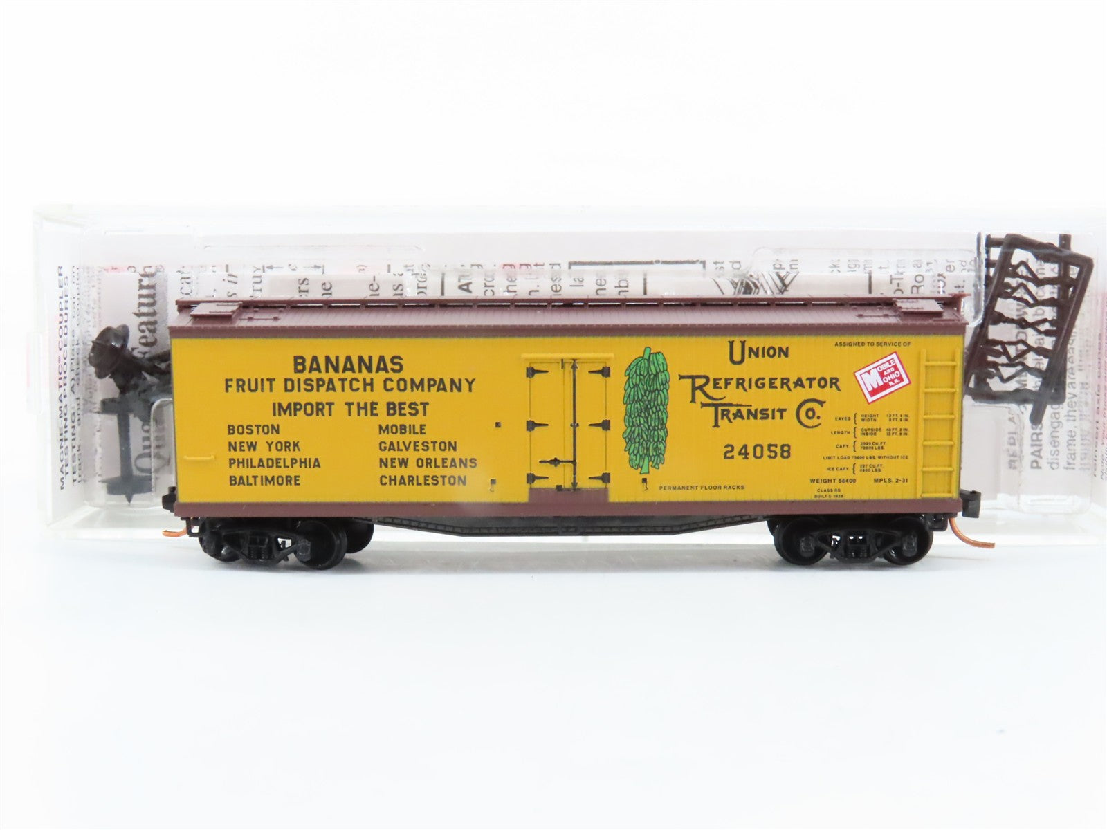 N Scale Micro-Trains MTL 04900390 URTC Union Refrigerator Transit Co. 40' Reefer