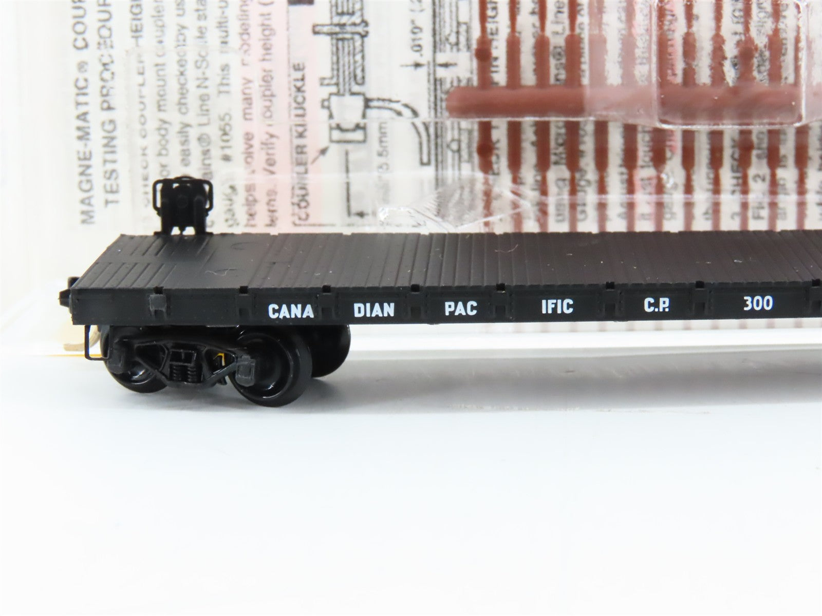 N Scale Micro-Trains MTL 44040 CP Canadian Pacific 50' Flat Car 300055