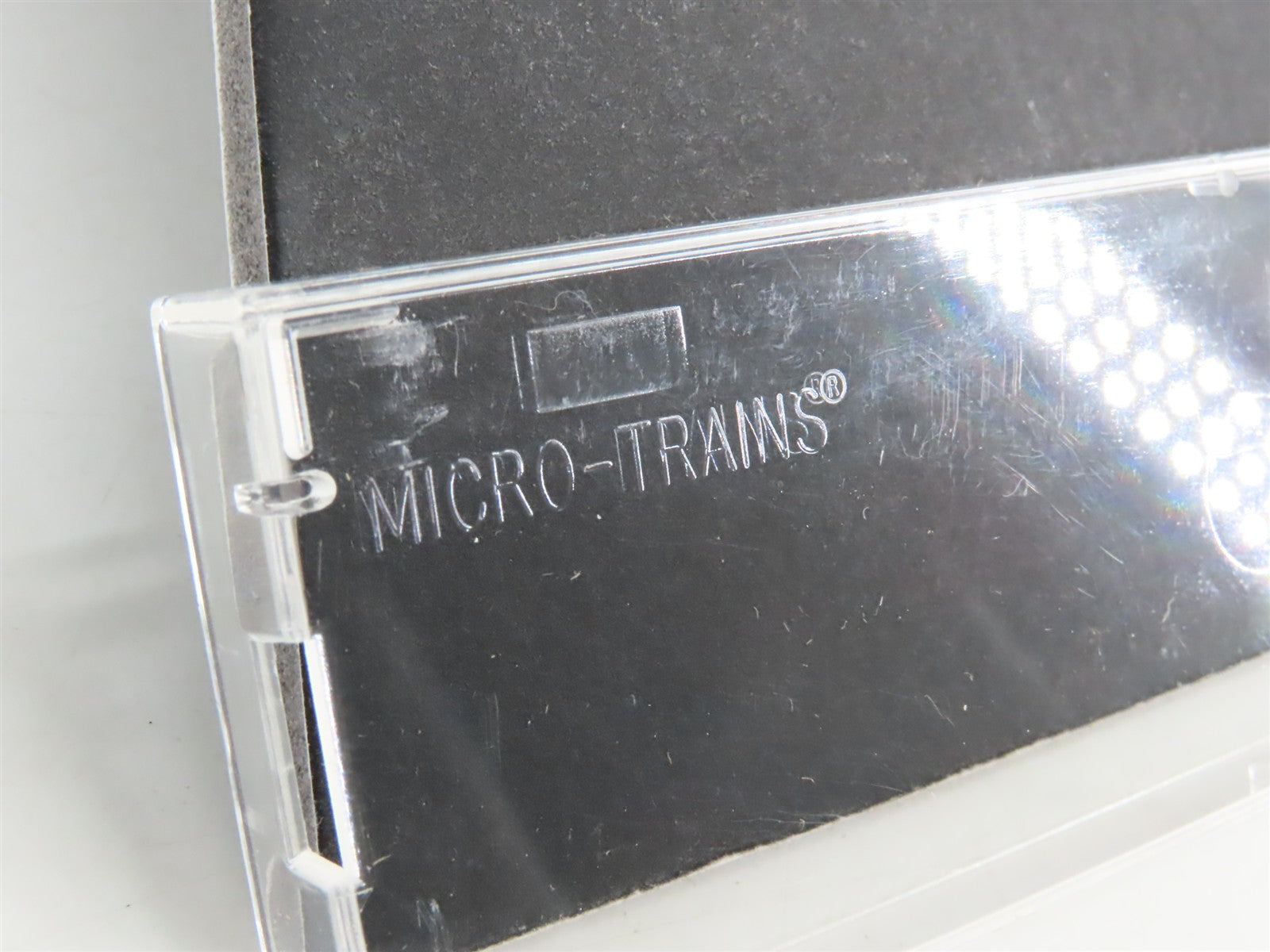 N Scale Micro-Trains MTL 25550/3 CSXT CSX 50' Box Car 141085
