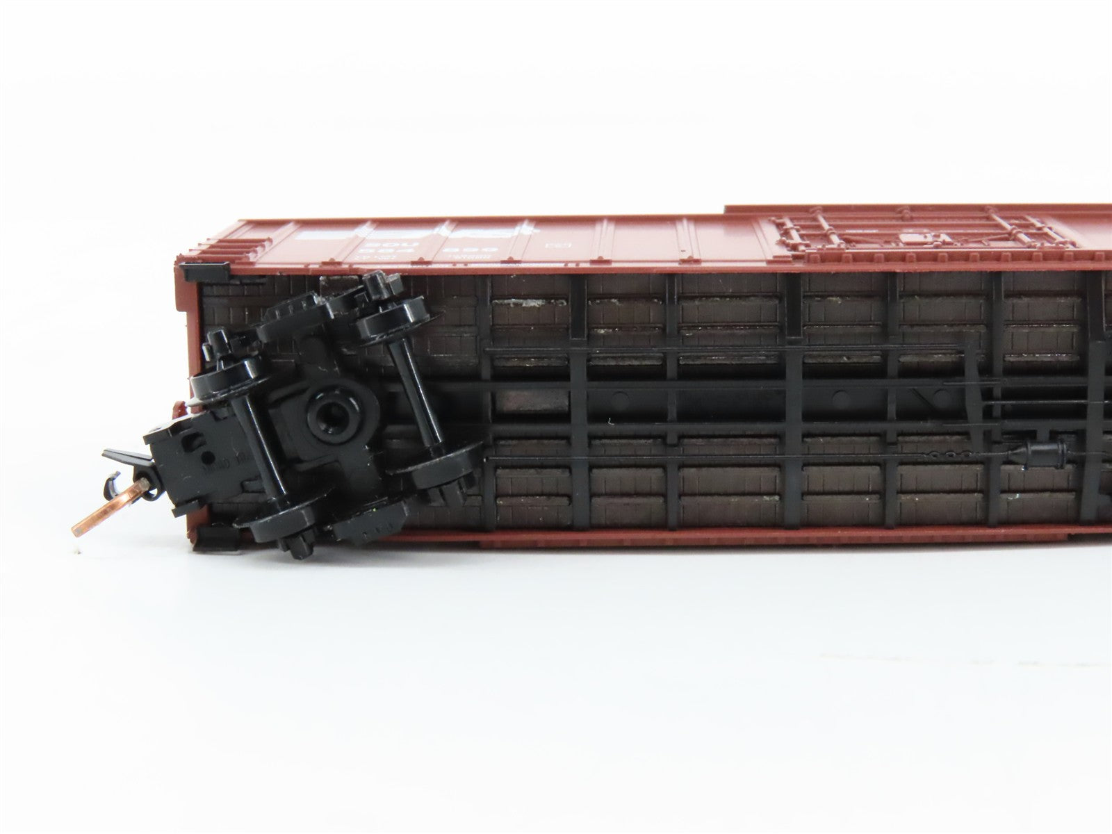 N Scale Micro-Trains MTL 27230 SOU Norfolk Southern 50' Box Car 584899