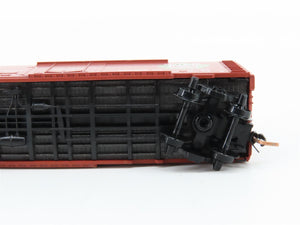 N Scale Micro-Trains MTL 21120 C.N. Canadian National 40' Box Car 290159