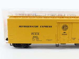 N Scale Micro-Trains MTL 69090 PCEX Pepsi-Cola Mechanical Reefer 6901