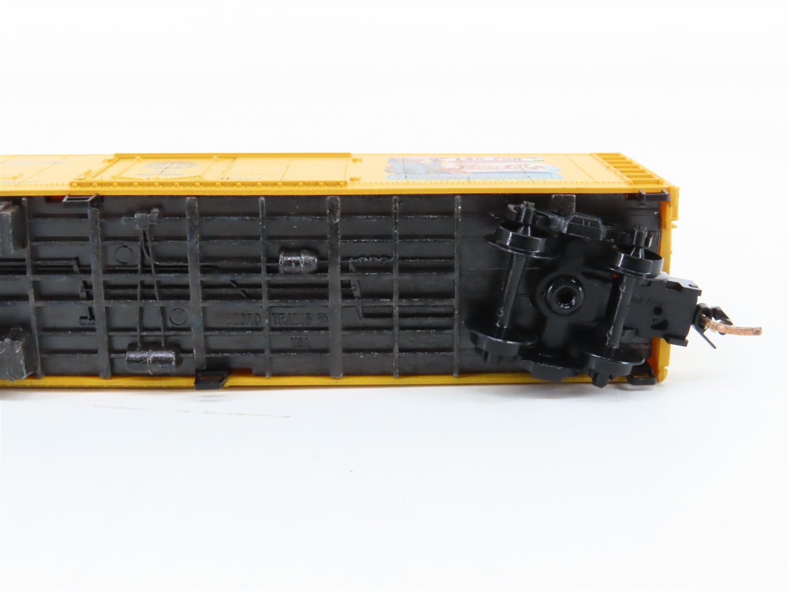 N Scale Micro-Trains MTL 69090 PCEX Pepsi-Cola Mechanical Reefer 6901