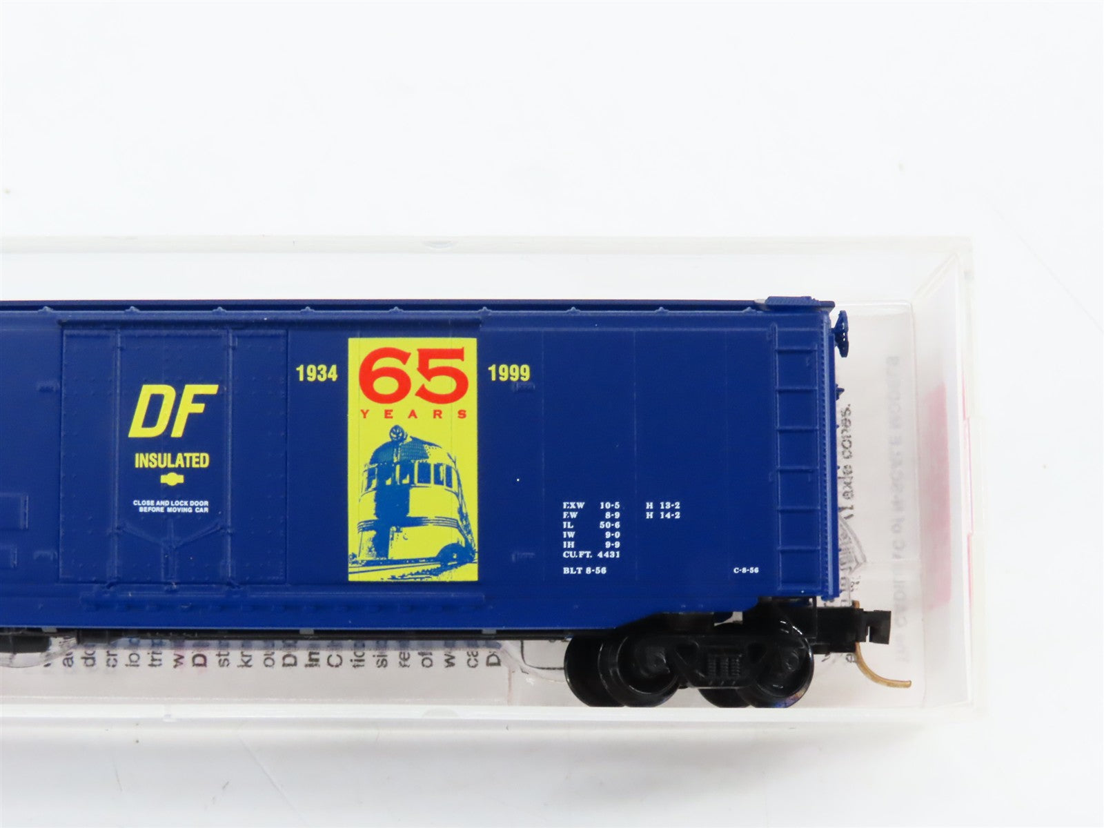 N Scale Micro-Trains MTL 32360 MR Model Railroader 50' Plug Door Box Car 346599