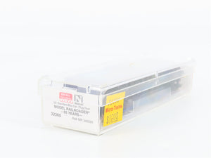 N Scale Micro-Trains MTL 32360 MR Model Railroader 50' Plug Door Box Car 346599