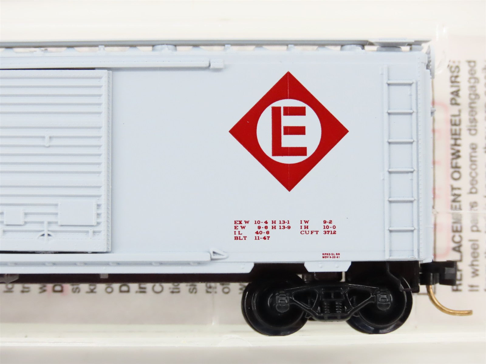 N Scale Micro-Trains MTL 20360 EL Erie Lackawanna 40' Box Car 73113
