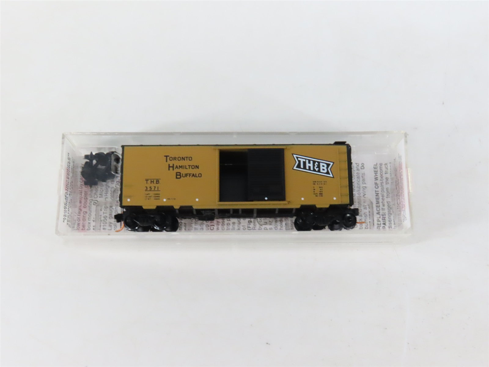 N Scale Micro-Trains MTL 20036 THB Toronto, Hamilton & Buffalo Railway Box Car