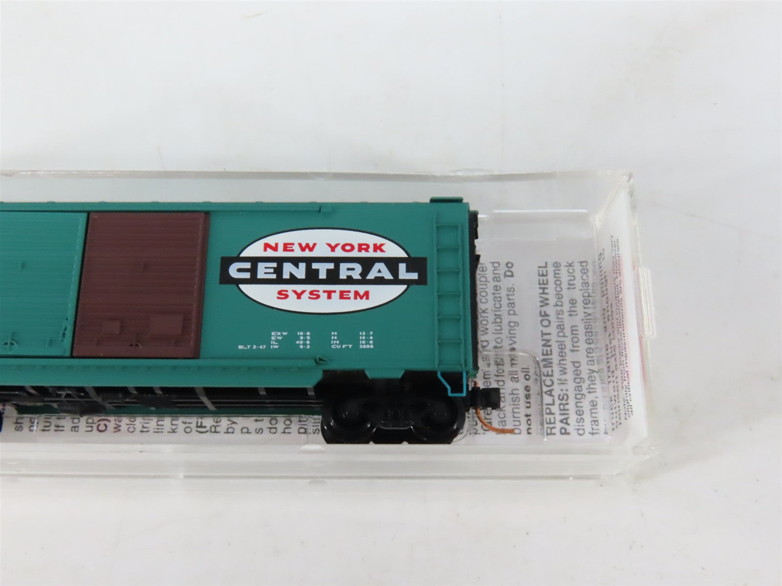 N Scale Micro-Trains MTL 23300 NYC New York Central 40' Box Car 77140