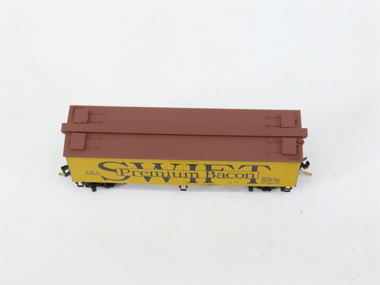 N Scale Micro-Trains MTL 58520 S.R.L. Swift Refrigerator Lines 36' Reefer 18527