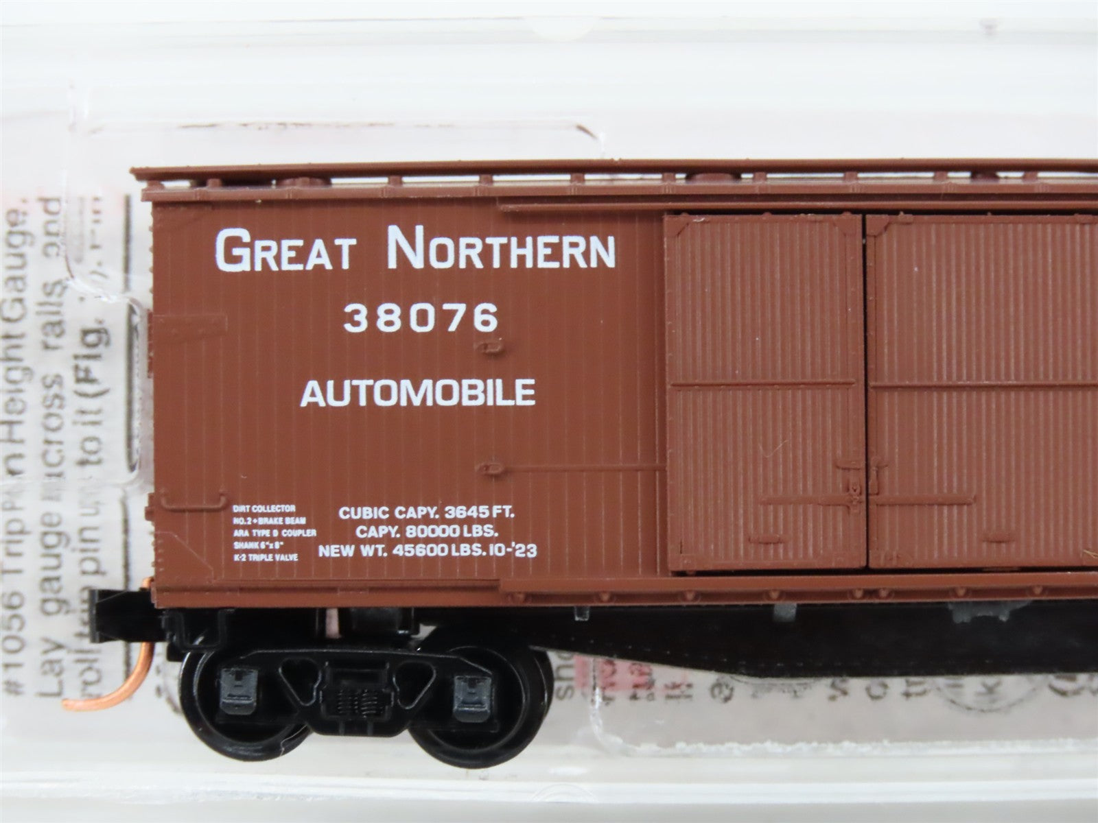 N Scale Micro-Trains MTL 41030 Great Northern 40' Box Car 38076