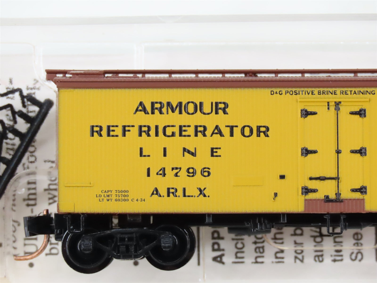 N Scale Micro-Trains MTL 58550 ARLX Armour Refrigerator Line 36' Reefer 14796