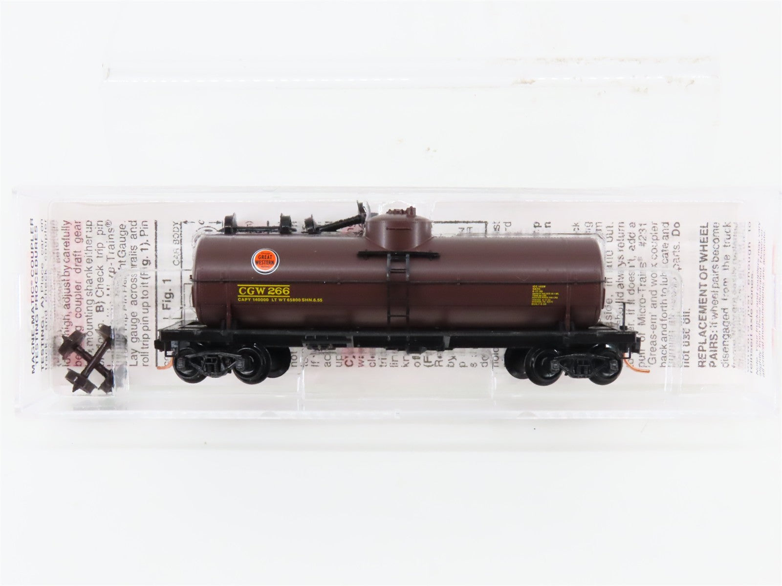 N Micro-Trains MTL 65320 CGW Chicago Great Western 39' Single Dome Tank Car 266