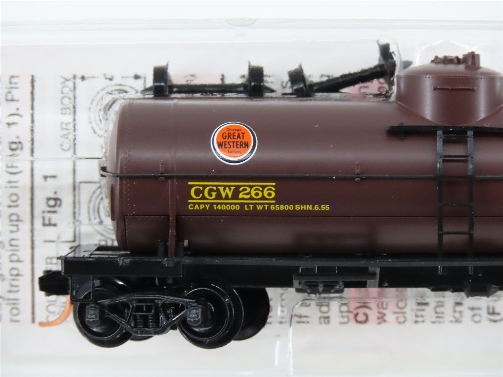 N Micro-Trains MTL 65320 CGW Chicago Great Western 39' Single Dome Tank Car 266