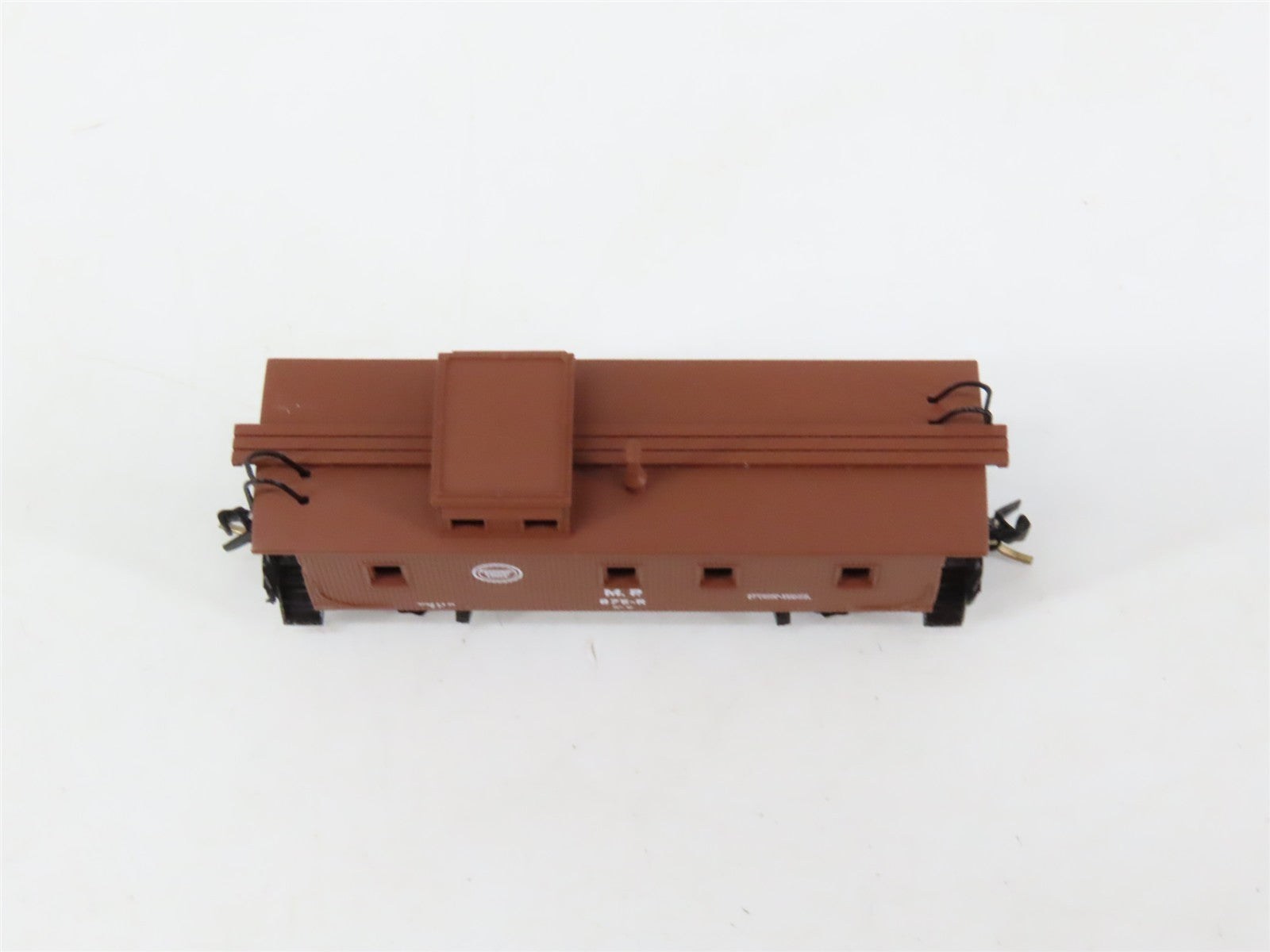 N Scale Micro-Trains MTL 50160 MP Missouri Pacific 34' Caboose 875-R