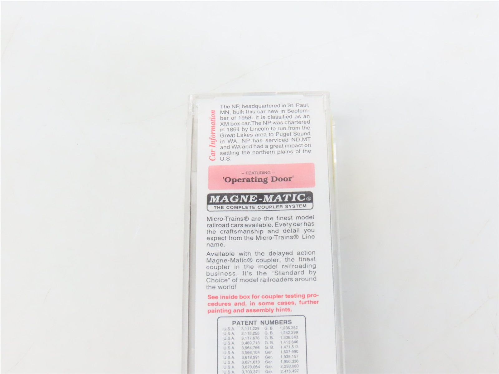 N Scale Micro-Trains MTL 22040 NP Northern Pacific 40' Box Car 8345