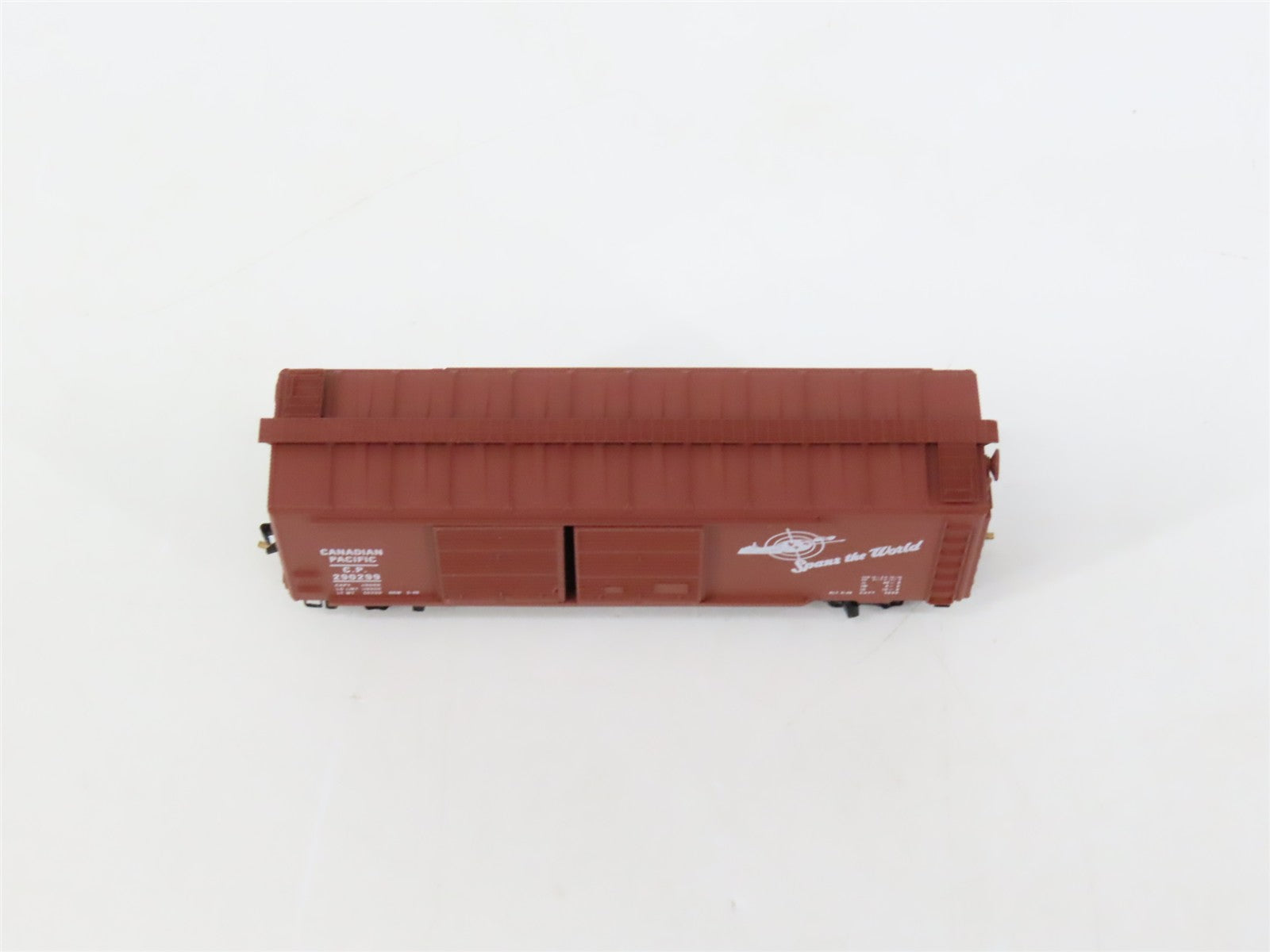N Scale Micro-Trains MTL 23140 CP Canadian Pacific 40' Box Car 290299