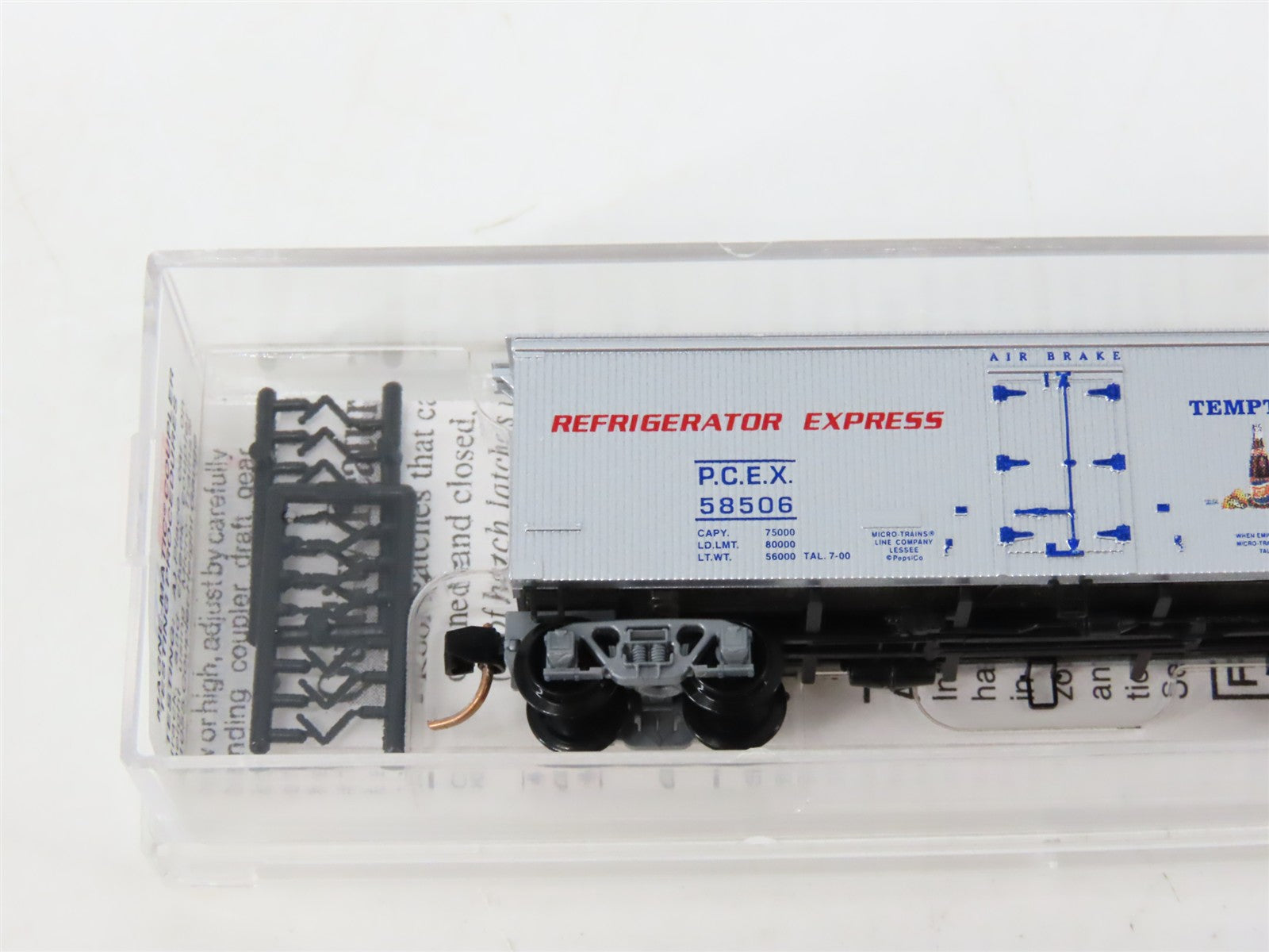 N Scale Micro-Trains MTL 58560 PCEX Pepsi-Cola 36' Reefer 58506