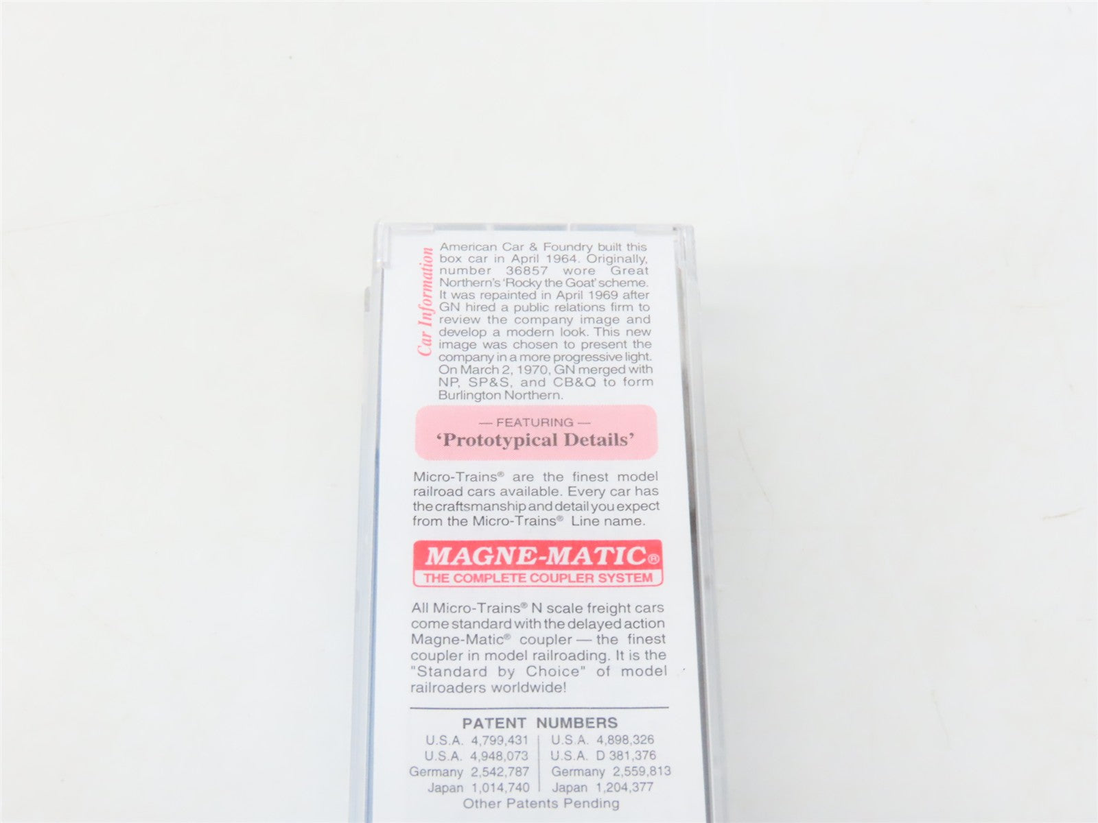N Scale Micro-Trains MTL 38270 GN Great Northern 50' Box Car 36857