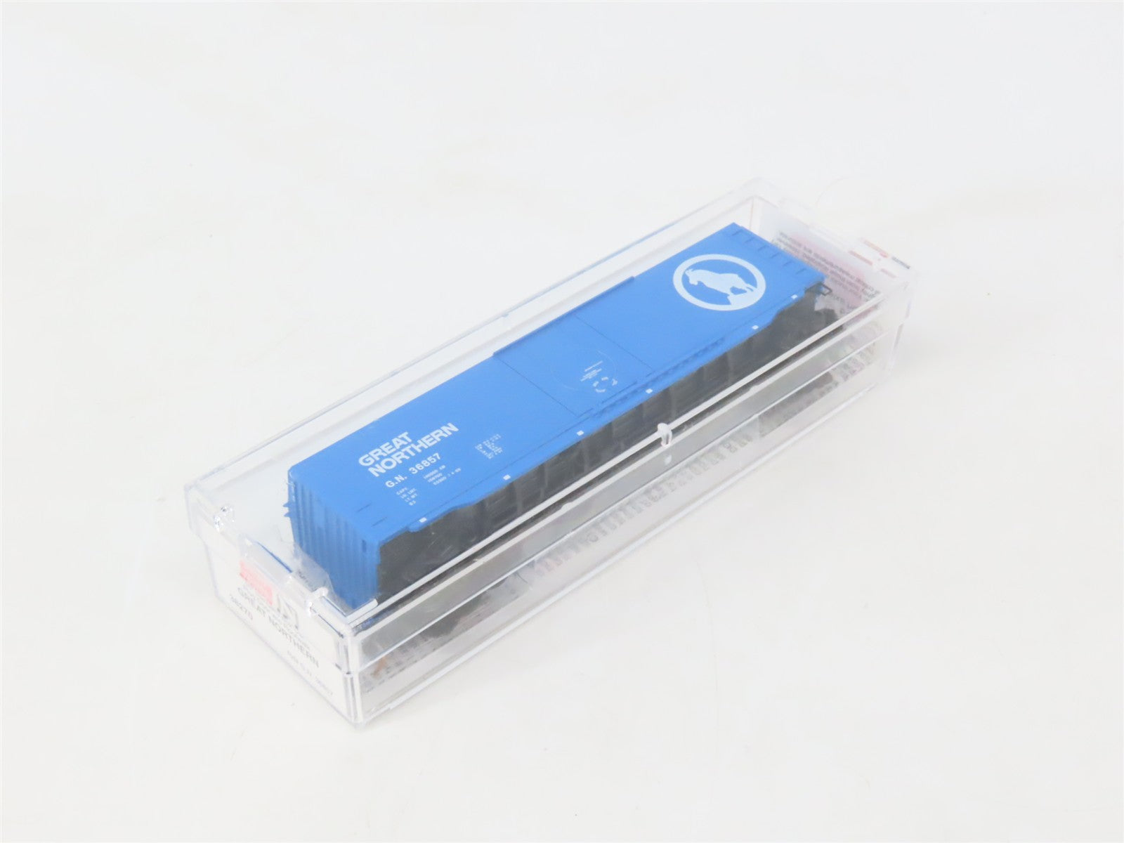 N Scale Micro-Trains MTL 38270 GN Great Northern 50' Box Car 36857