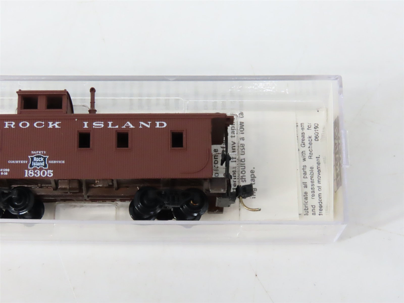 N Scale Micro-Trains MTL 51140 Rock Island 34' Wood-Sheathed Caboose 18305
