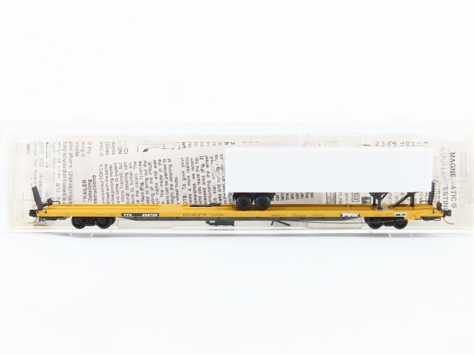 N Scale Micro-Trains 71524 TTX Trailer Train 89' TOFC Flat Car w/ Trailer RTR