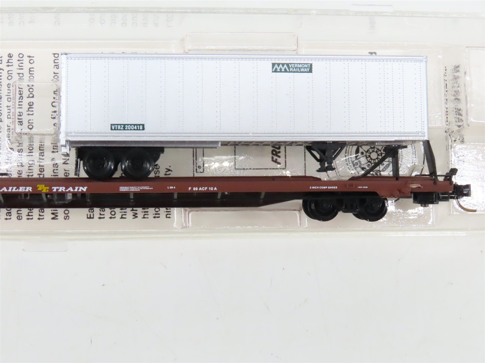 N Scale Micro-Trains 71013 TTAX Trailer Train 89' Flat Car 970257 RTR