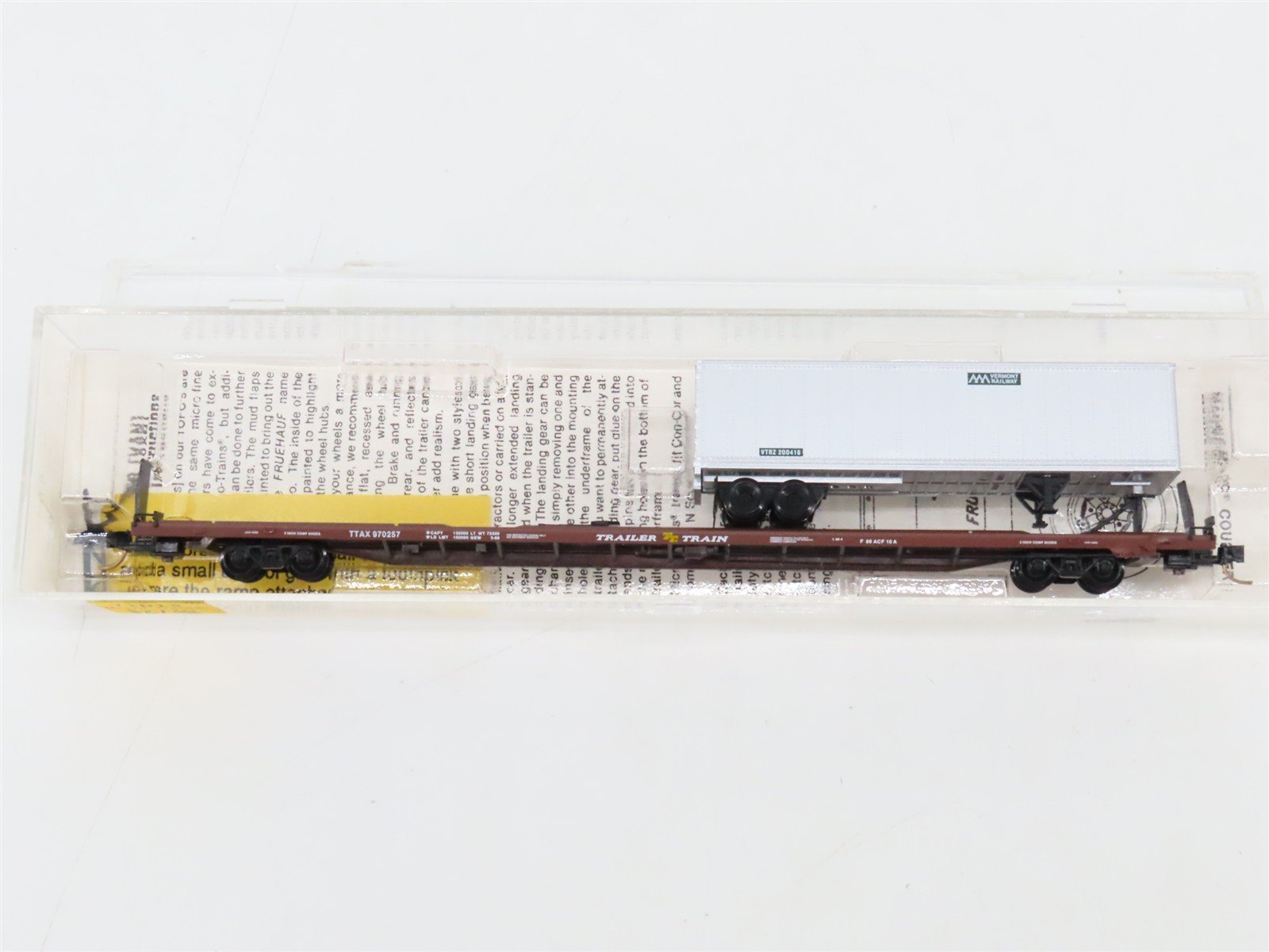 N Scale Micro-Trains 71013 Trailer Train 89' Flat Car with 40' Van Trailer RTR