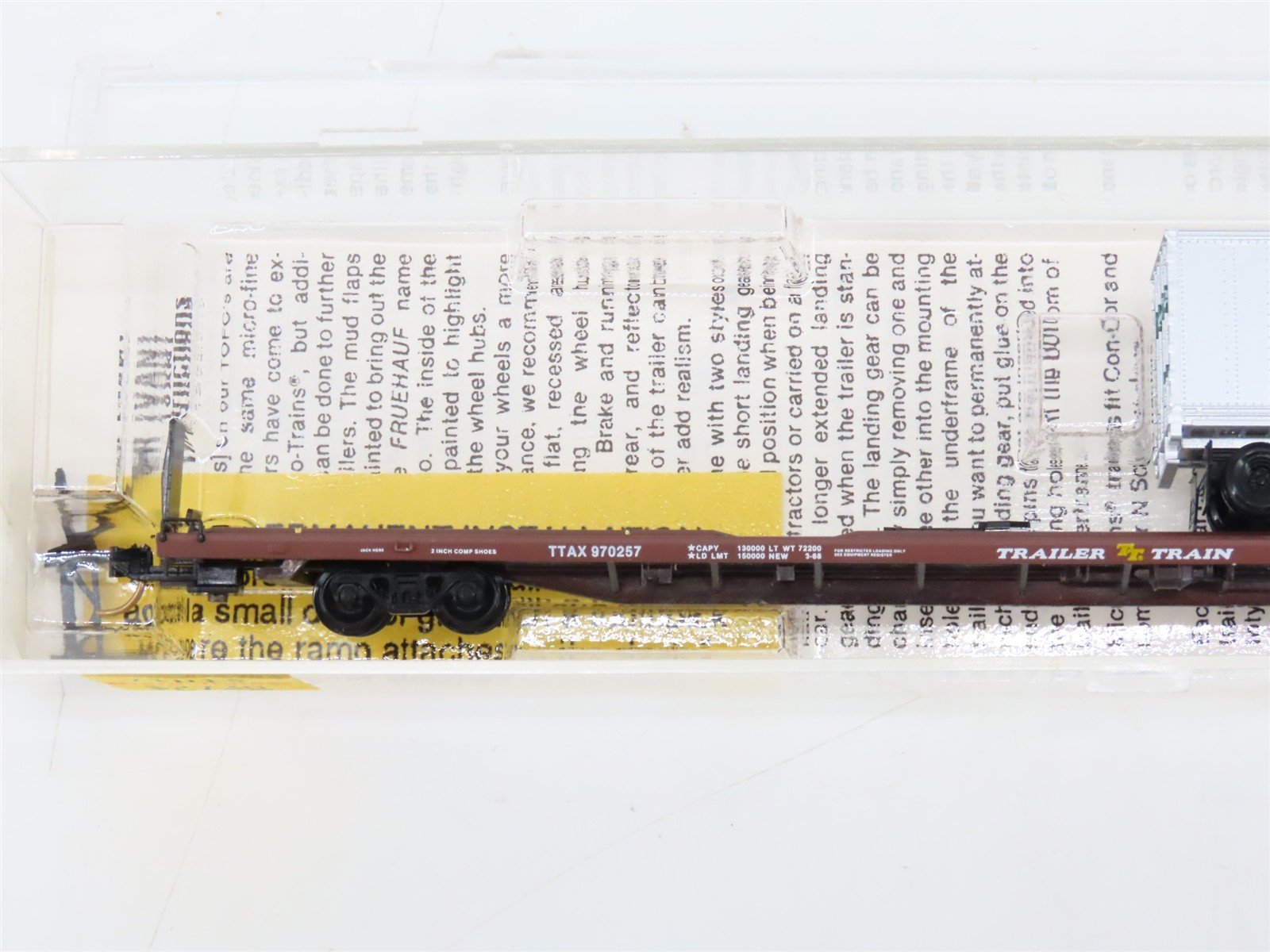 N Scale Micro-Trains 71013 Trailer Train 89' Flat Car with 40' Van Trailer RTR