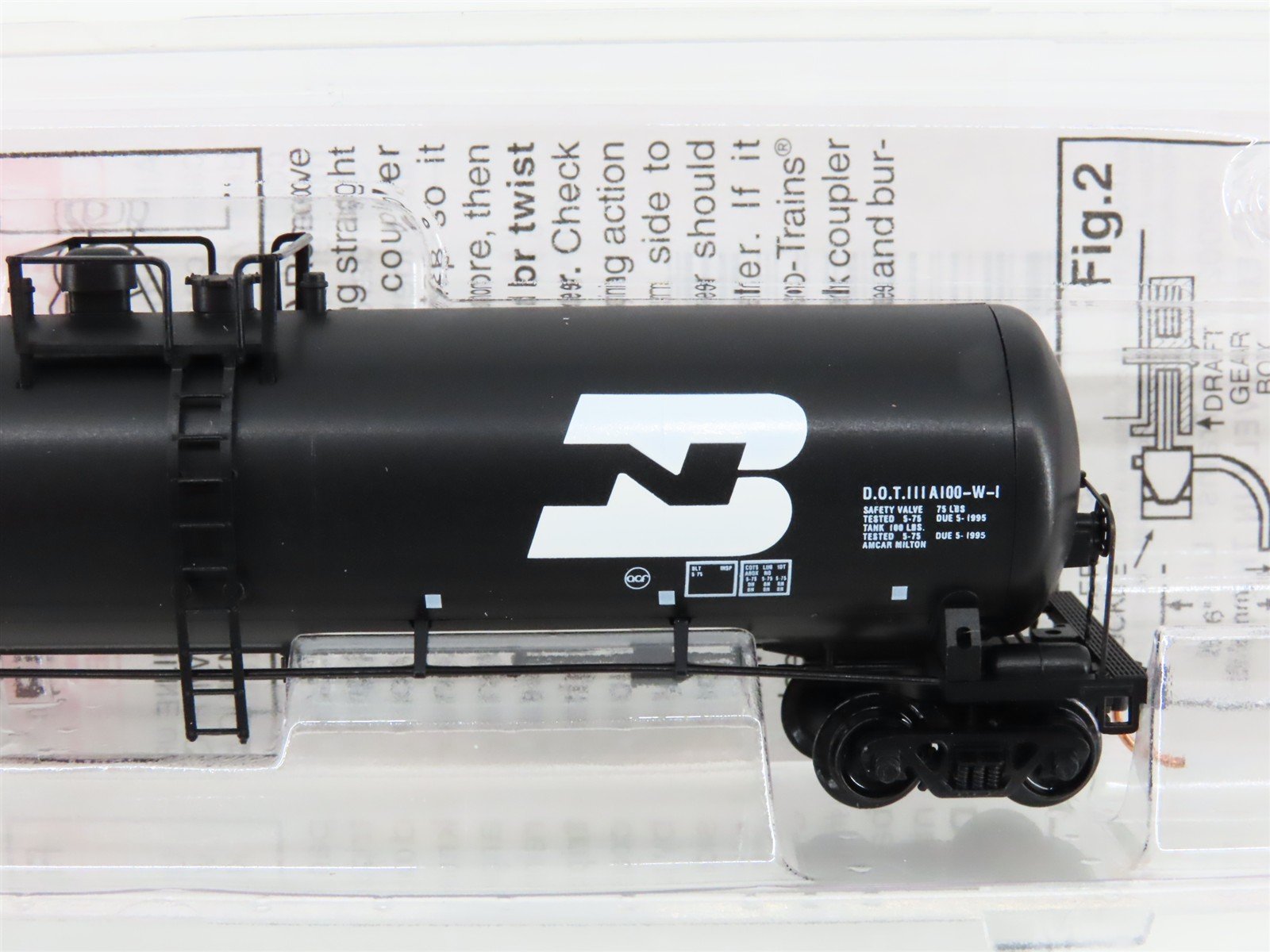 N Scale Micro-Trains MTL 110040 BN 56' General Service Tank Car #875000