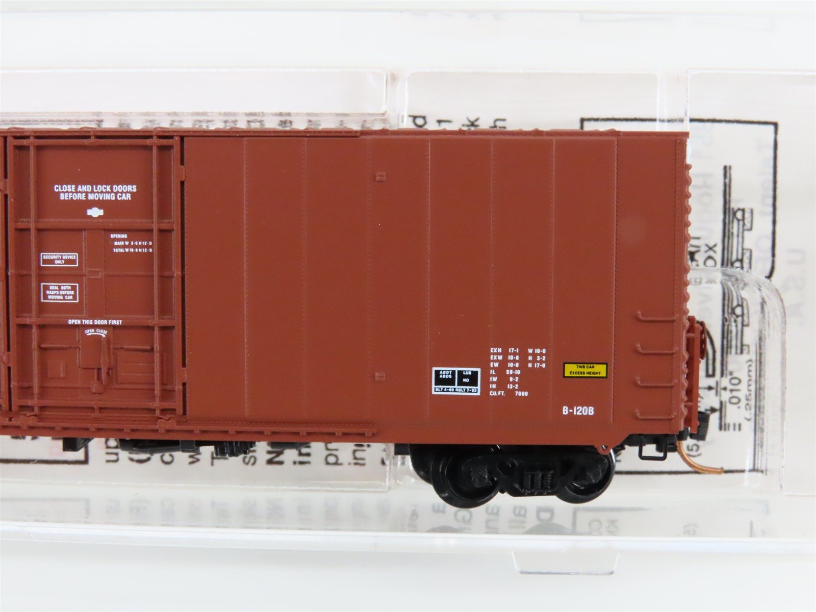 N Micro-Trains MTL 102070 NS Norfolk Southern 60' Excess Height Box Car #465677