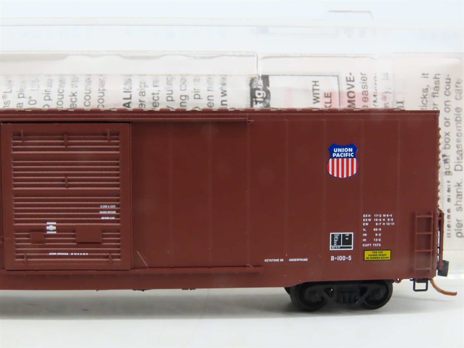 N Scale Micro-Trains MTL 104030 UP Union Pacific 60' Excess Height Boxcar 960958