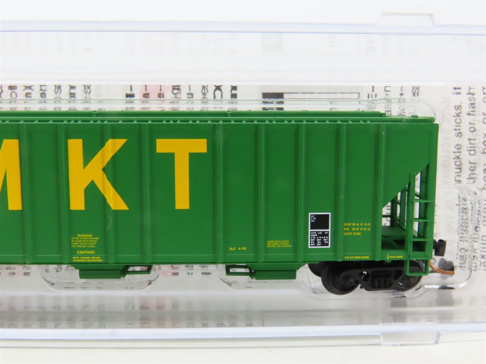 N Micro-Trains MTL 09900011 MKT Missouri Kansas Texas 3-Bay Covered Hopper #4194