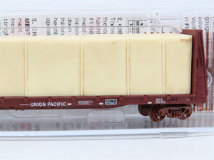 N Scale Micro-Trains MTL 05400152 UP Bulkhead Flat Car #262074 w/ Lumber Load