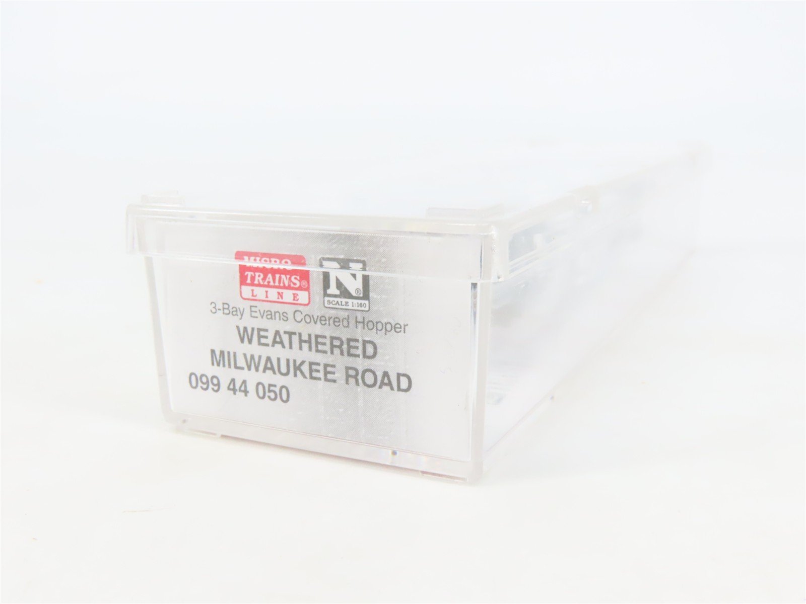 N Scale Micro-Trains MTL 09944050 MILW 3-Bay Covered Hopper #98762 w/ Graffiti