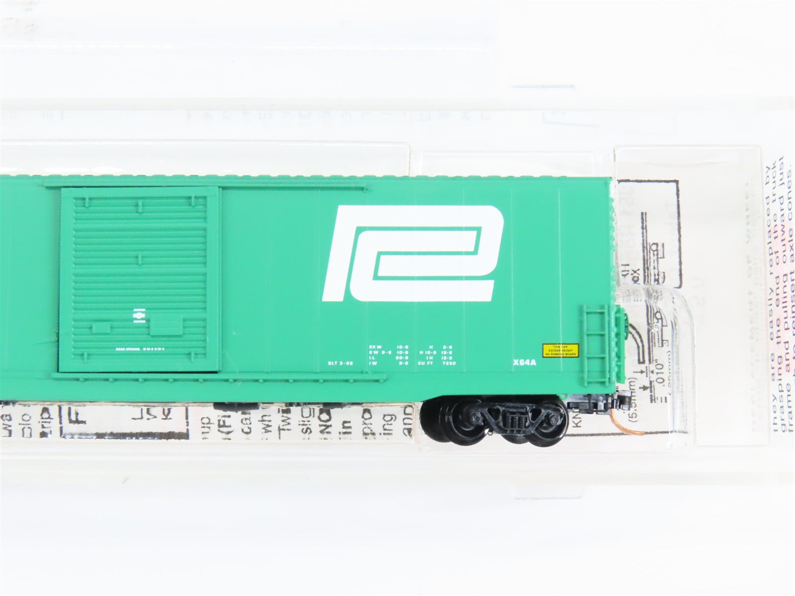 N Scale Micro-Trains 104020 PC Penn Central 60' Box Car 278655 RTR