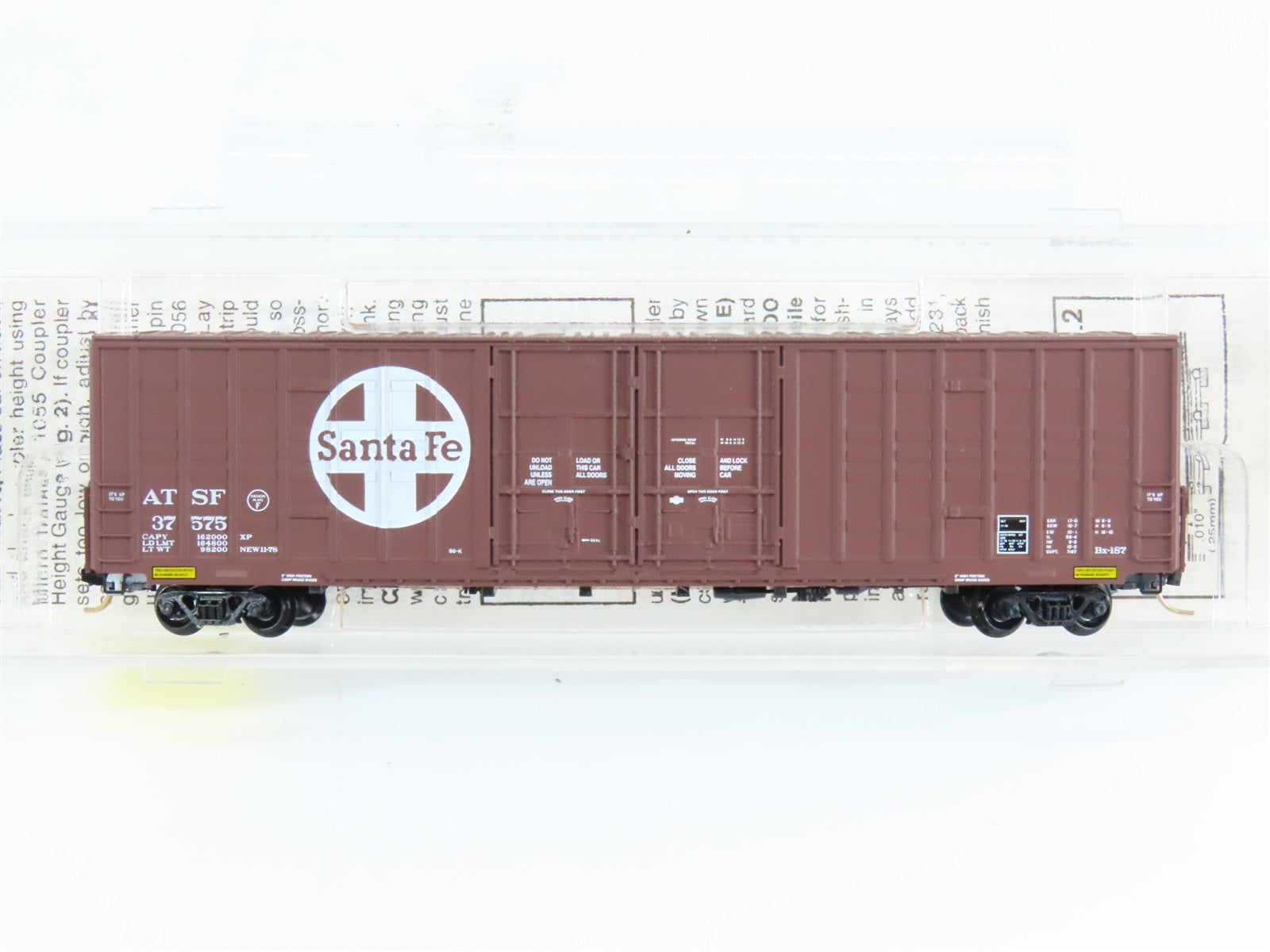 N Scale Micro-Trains 103030 ATSF Atchison, Topeka & Santa Fe 60' Box Car RTR