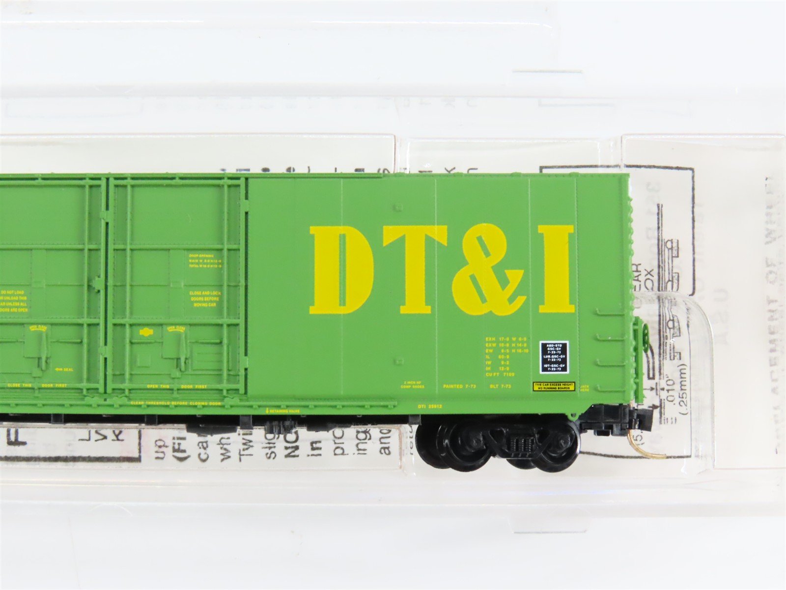N Scale Micro-Trains 102010 DTI Detroit, Toledo & Ironton 60' Box Car 25912 RTR