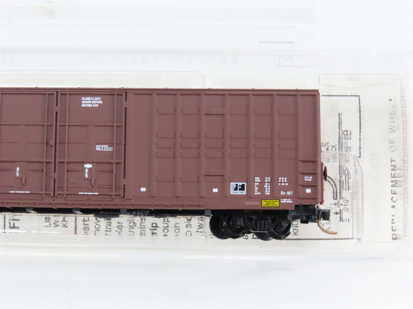 N Scale Micro-Trains 103050 ATSF Santa Fe 60' Box Car 37572 RTR