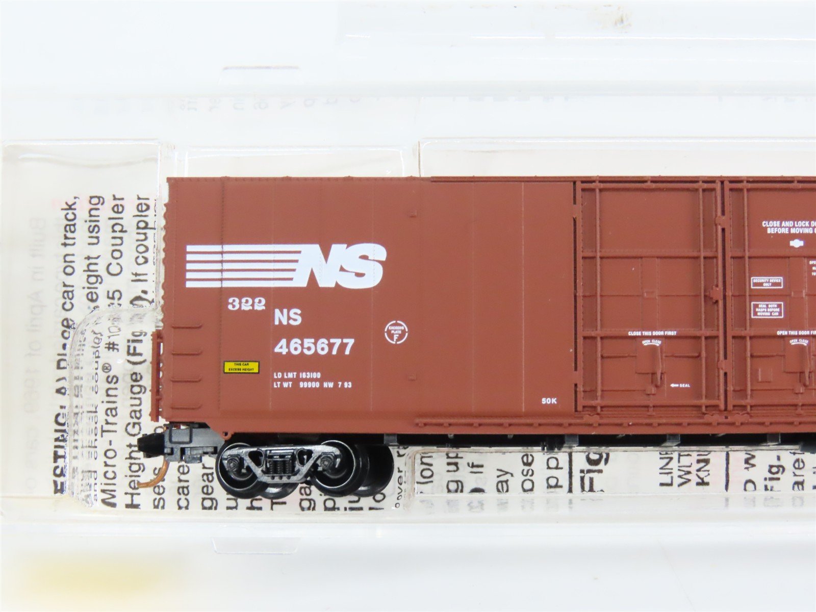 N Scale Micro-Trains 102070 NS Norfolk Southern 60' Box Car 465677 RTR