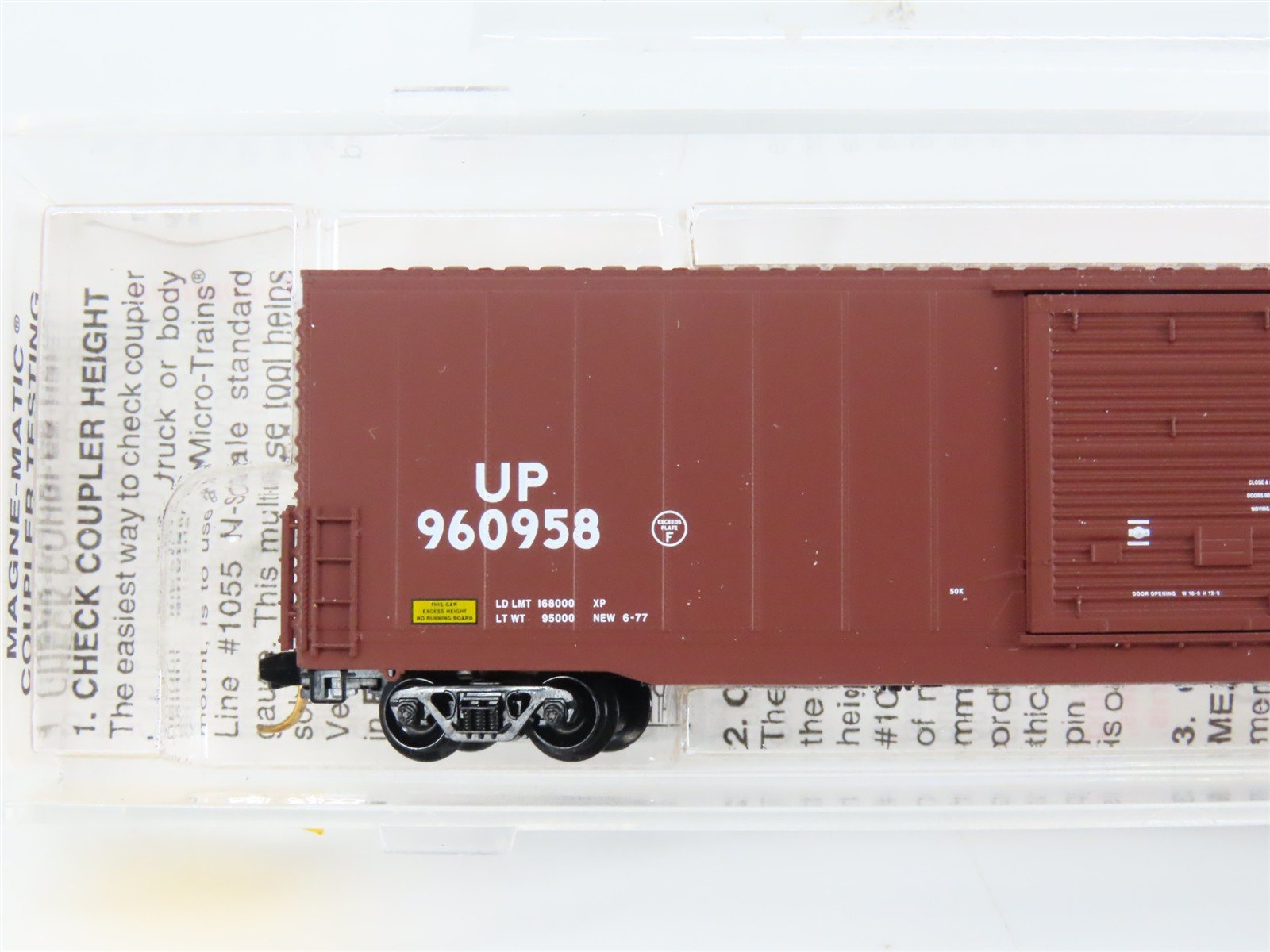 N Scale Micro-Trains 104030 UP Union Pacific 60' Excess Height Box Car RTR