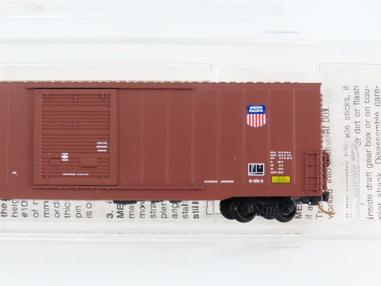 N Scale Micro-Trains 104030 UP Union Pacific 60' Excess Height Box Car RTR