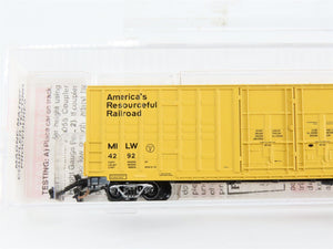 N Scale Micro-Trains 103040 MILW Milwaukee Road 60' Box Car 4292 RTR