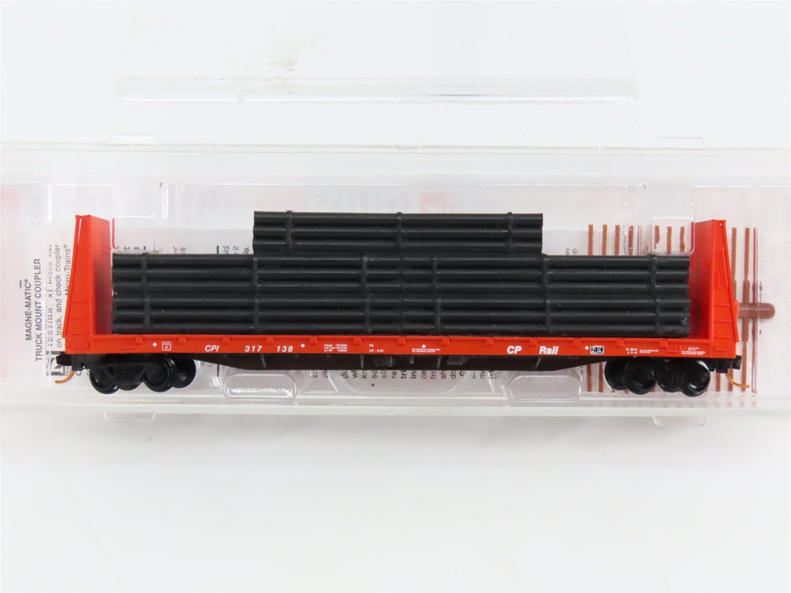 N Scale Micro-Trains 05400070 CPI CP Rail 61' Bulkhead Flat Car w/ Load RTR