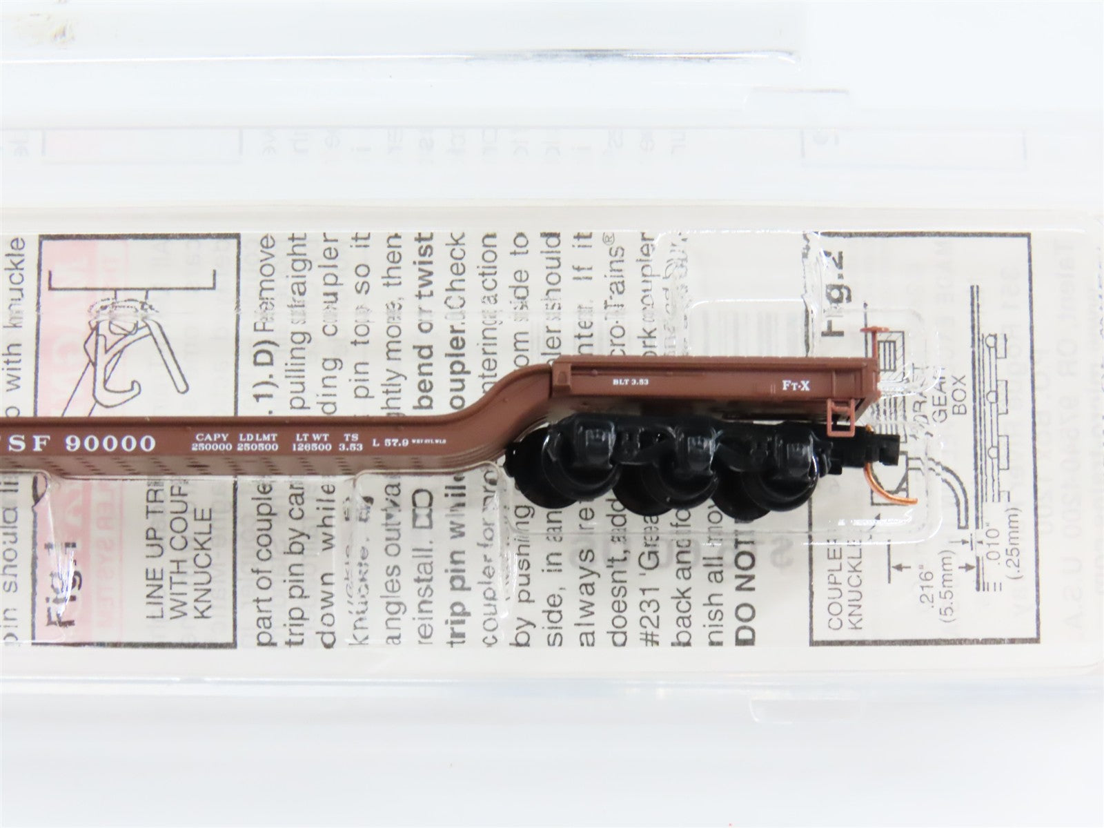 N Scale Micro-Trains 109040 Santa Fe Heavyweight Depressed-Center Flat Car RTR