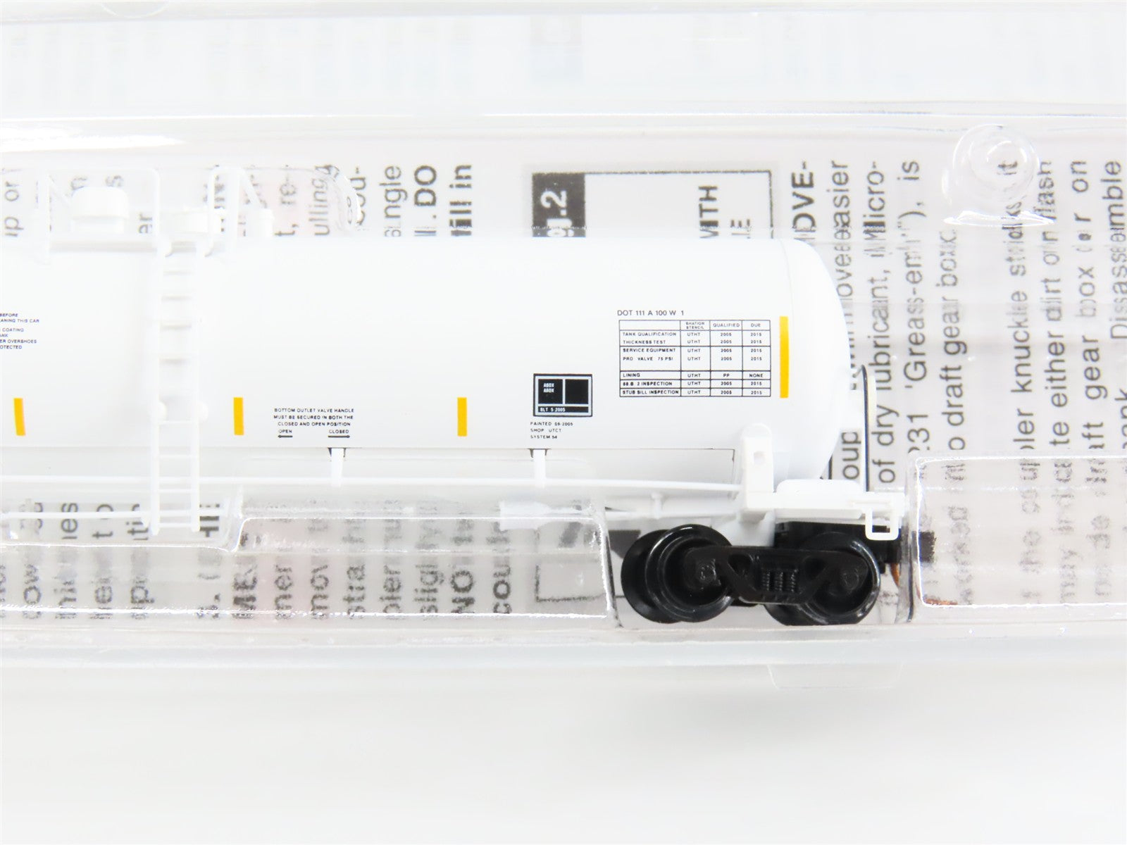 N Scale Micro-Trains 11000090 PROX Procor 56' Tank Car 23303 RTR